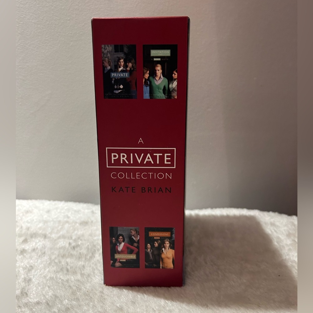 Kate Brian
A Private Collection (Boxed Set) - Picture 3 of 7